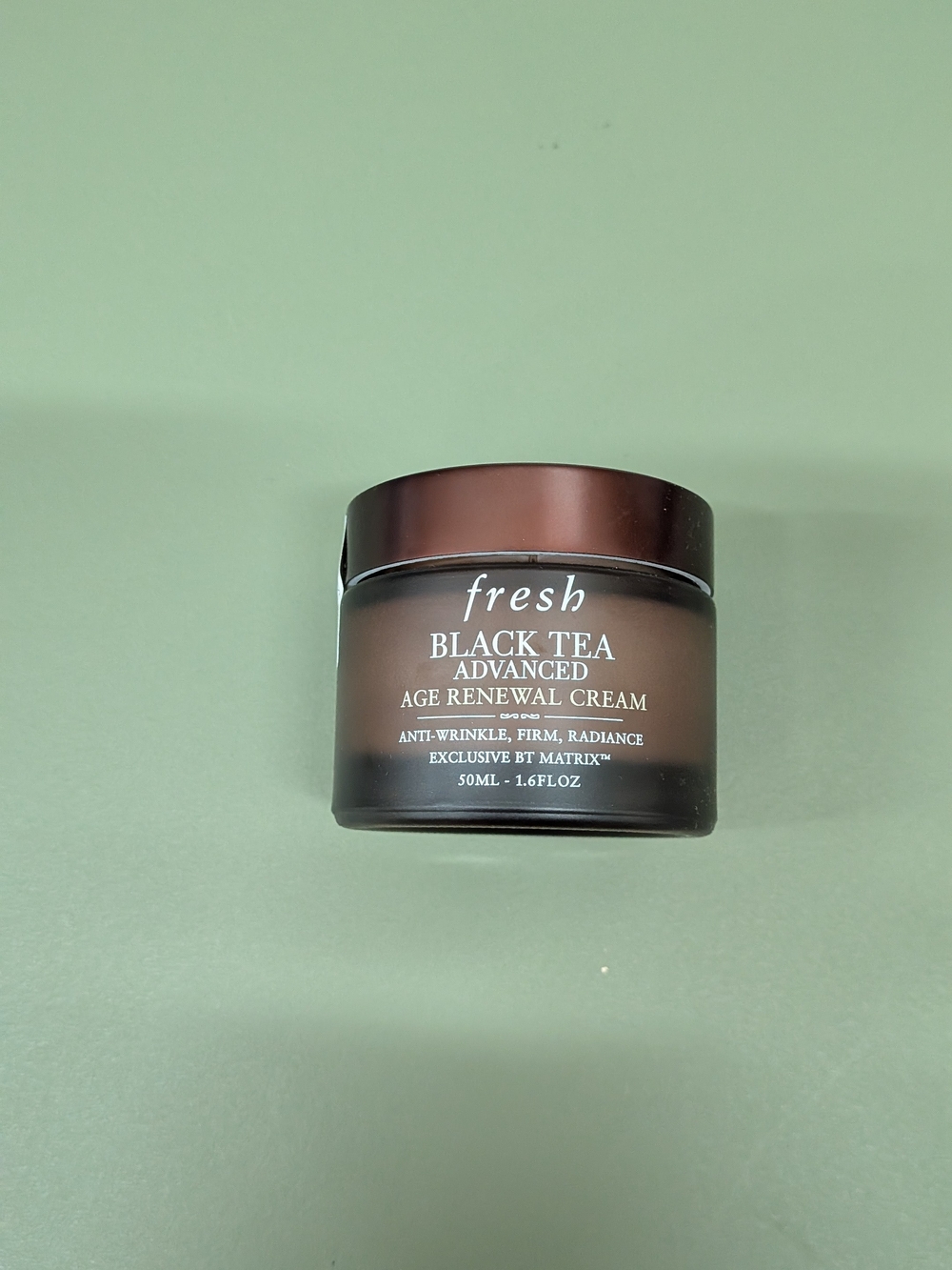 fresh Black Tea Advanced Age Renewal Cream.